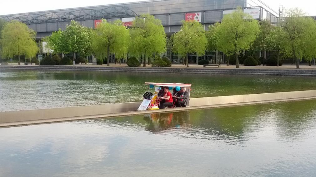 Platzhalterbild Wundermobil auf Messegelände
